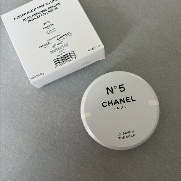 CHANEL N°5 The Soap - Picture 3 of 4